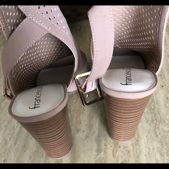 (SOLD)NWOT Francesca’s Heel - Picture 7 of 7